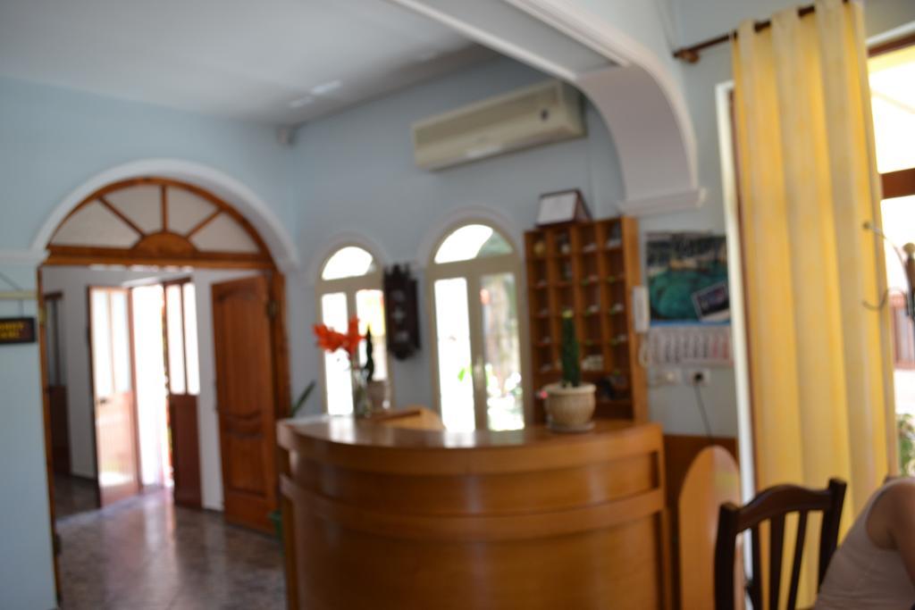 Hotel Alpine Vlorë Exteriér fotografie